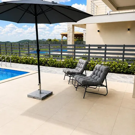 Elysian View Lefkakia *