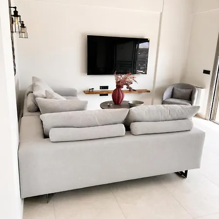 Elysian View Lefkakia Villa